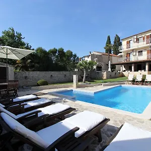 https://bb-villa-velike-stine.in-istria.net